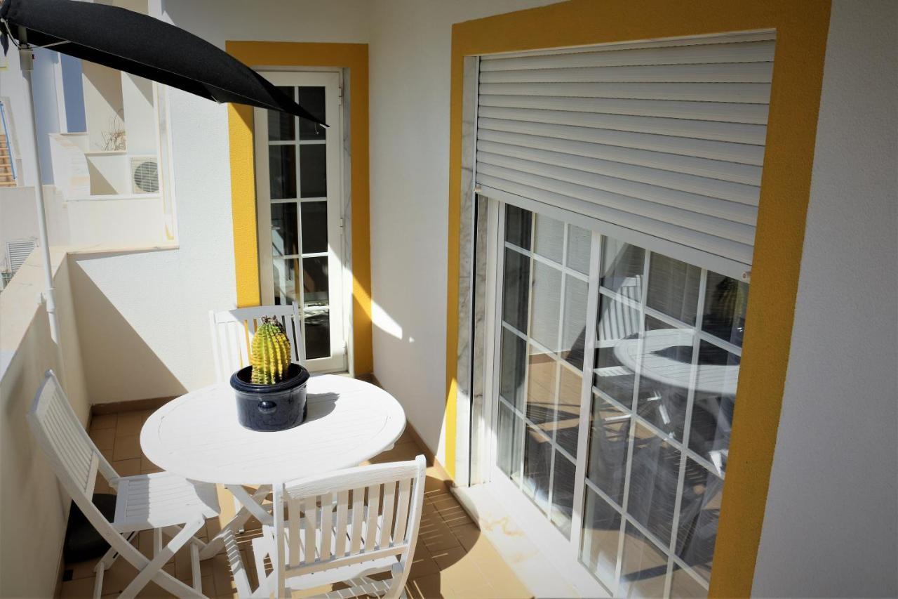 Lovely Apartment In Carvoeiro By The Beach Exteriér fotografie