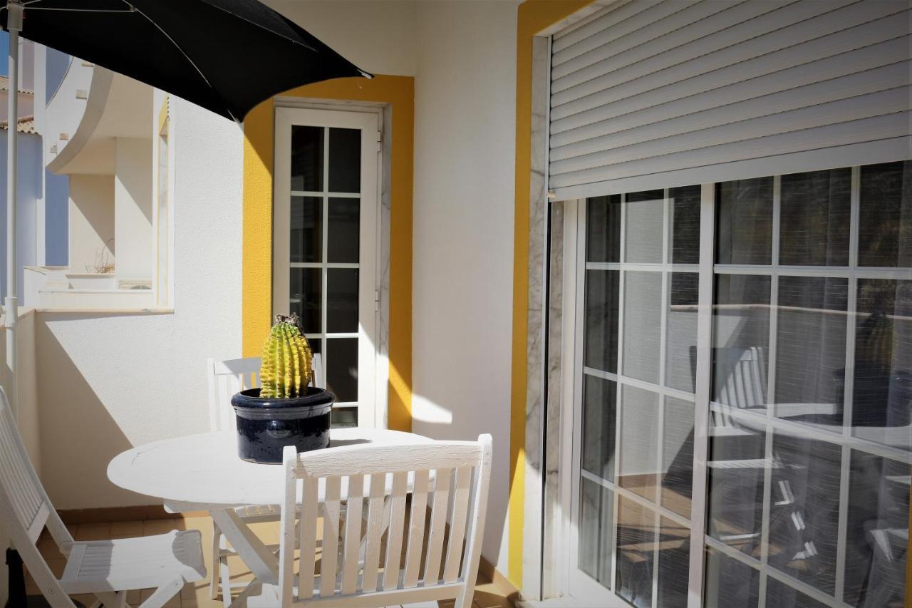 Lovely Apartment In Carvoeiro By The Beach Exteriér fotografie