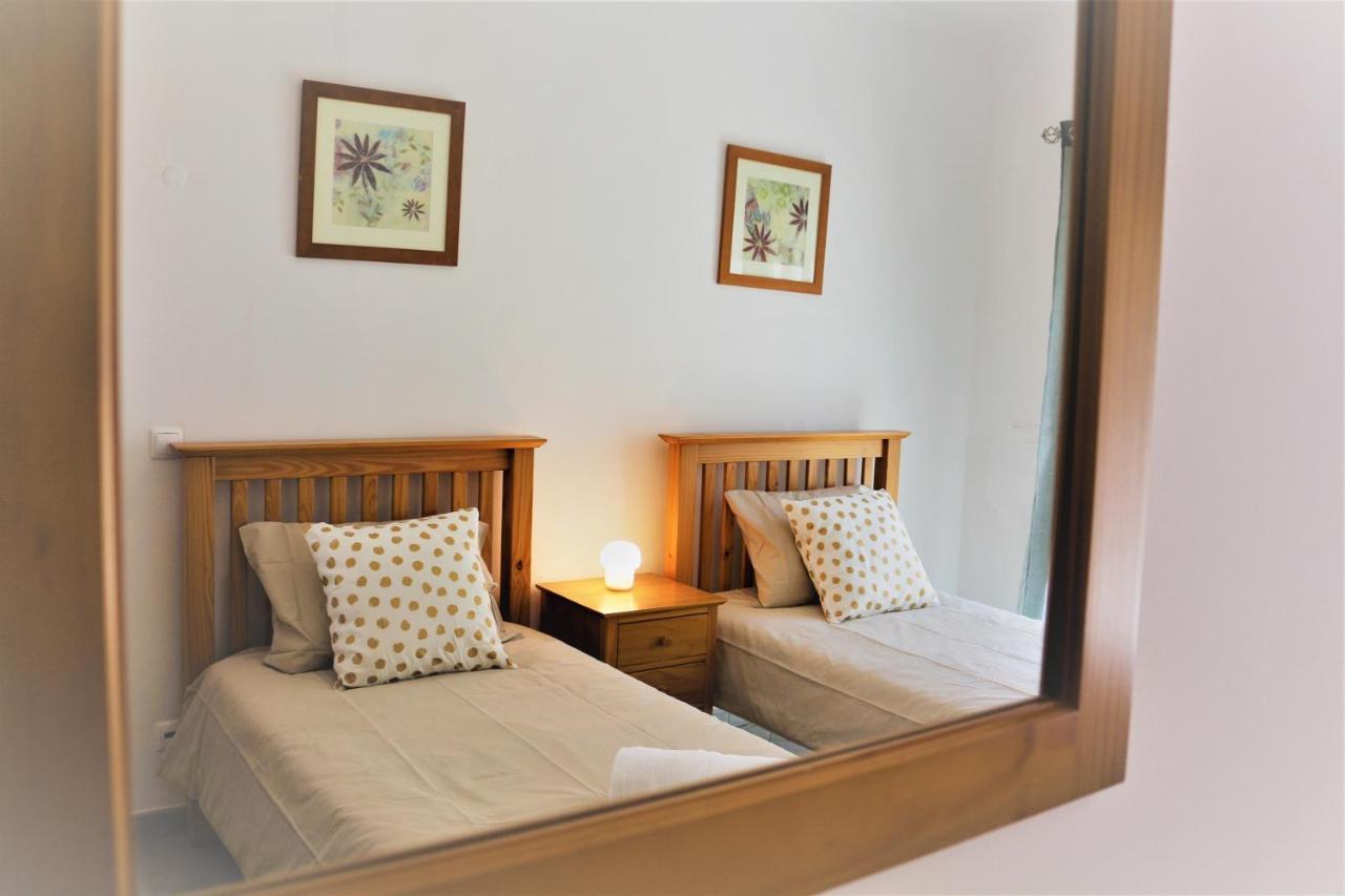 Lovely Apartment In Carvoeiro By The Beach Exteriér fotografie