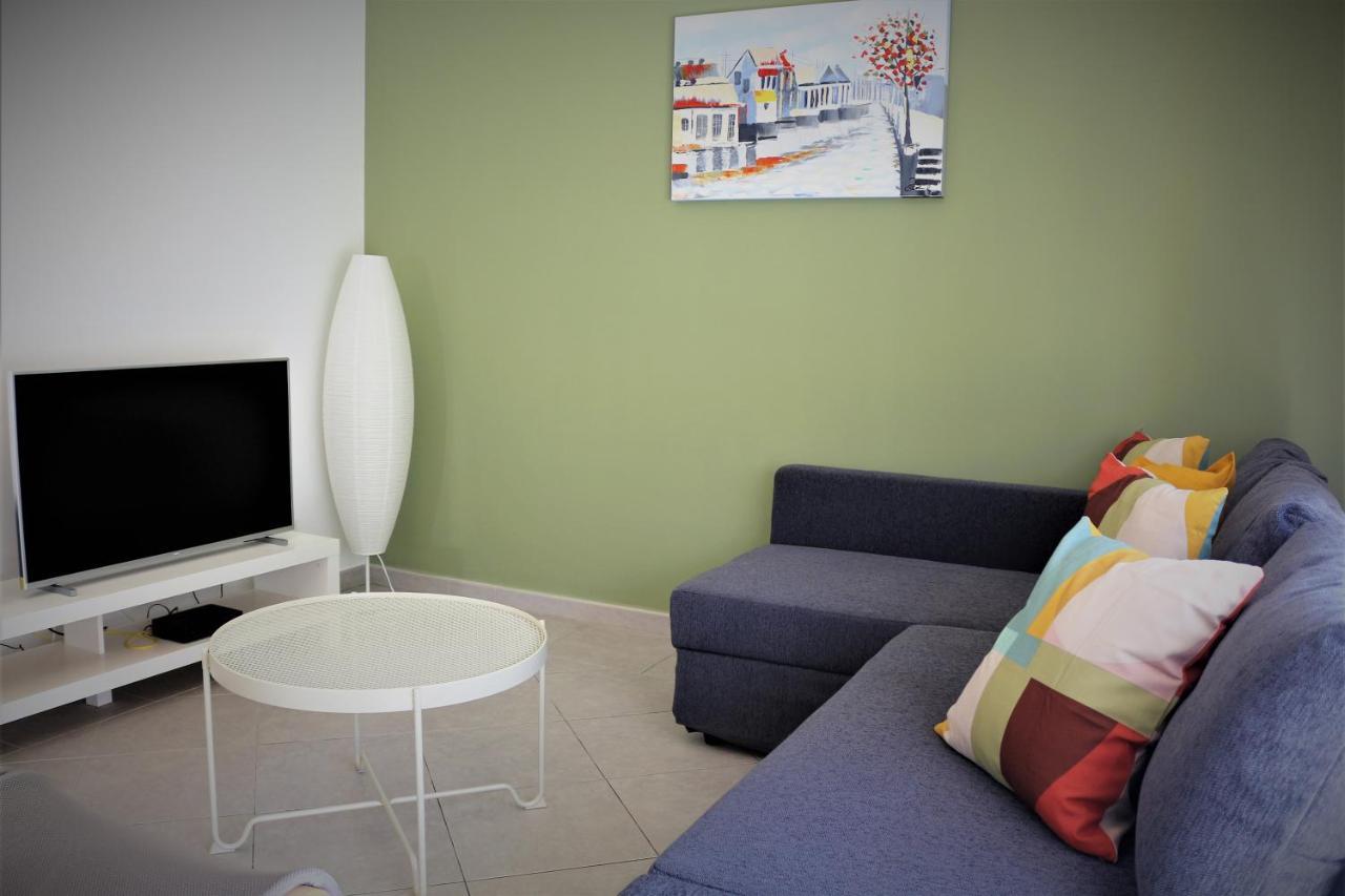 Lovely Apartment In Carvoeiro By The Beach Exteriér fotografie